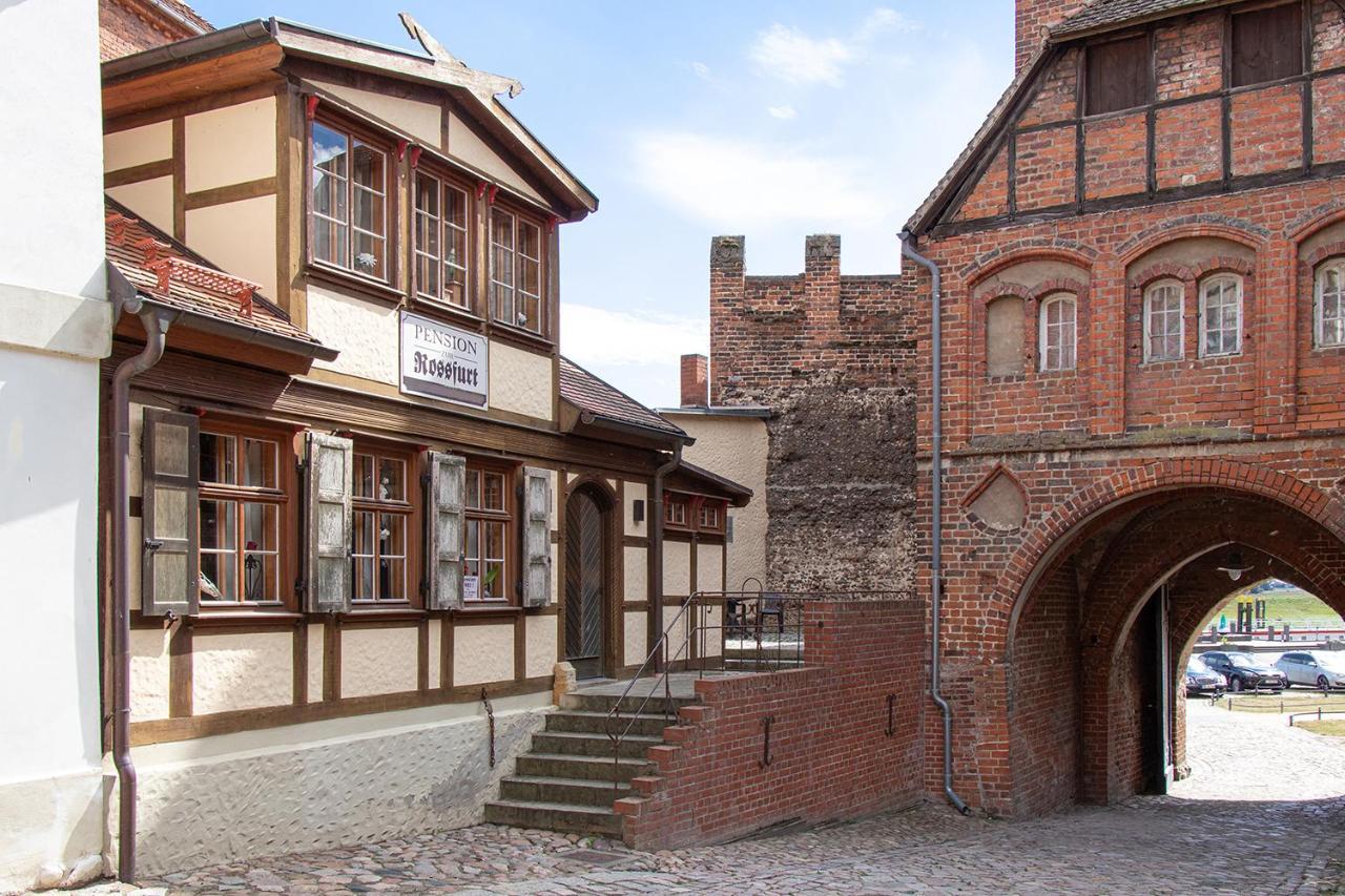 Ferienhaus Zur Rossfurt Tangermuende Ngoại thất bức ảnh